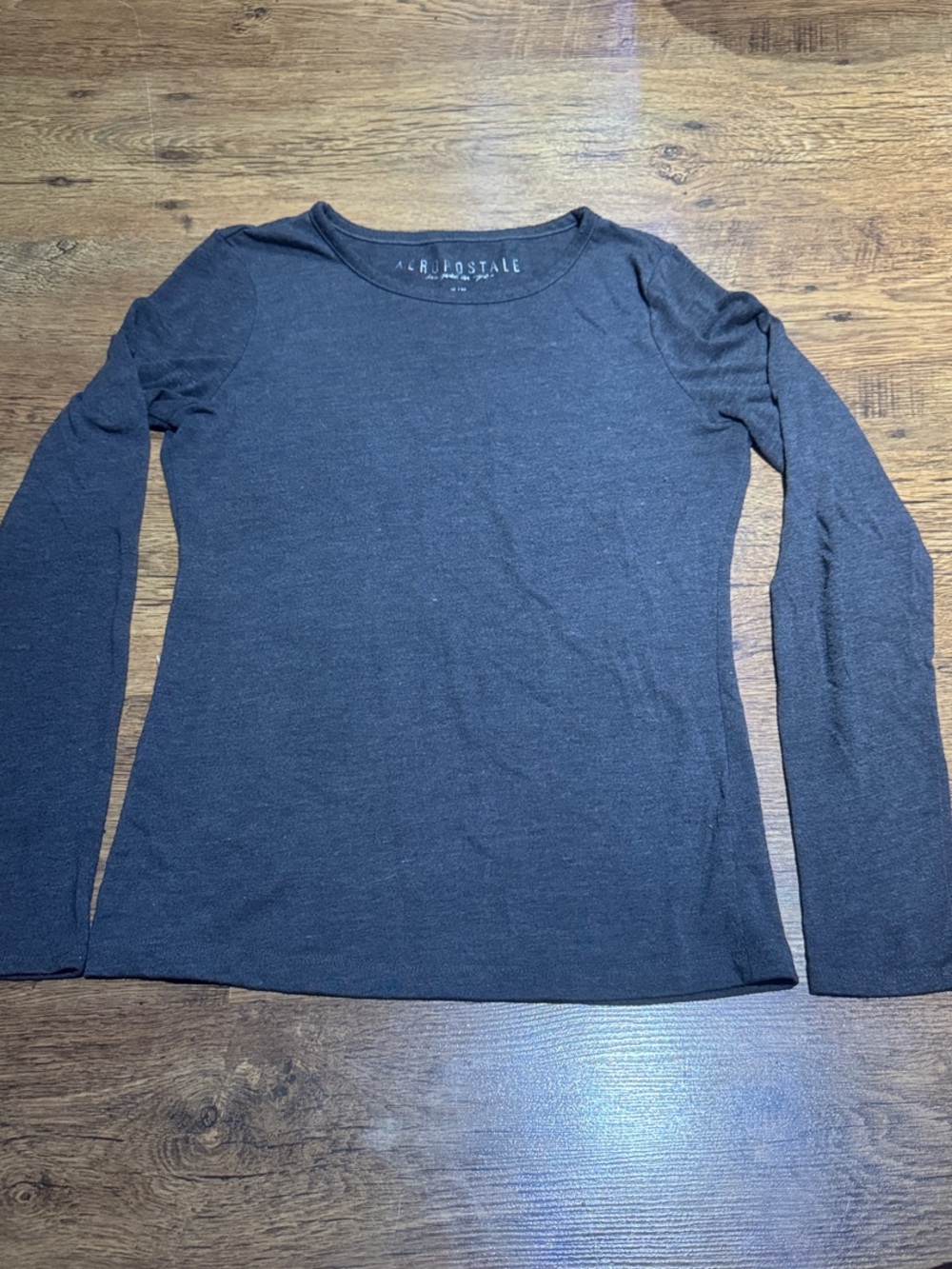Aeropostale Women's Long Sleeve Crewneck Top - Dark Charcoal